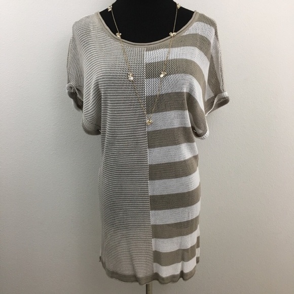 Color Block Crocheted Style Top - Picture 1 of 7